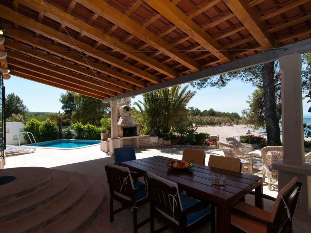 Deluxe Villa Sirena On The Beach With Pool Supetar Exteriér fotografie